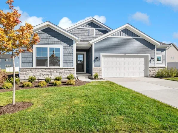5302 Red Rock Ln, Schererville, IN 46375