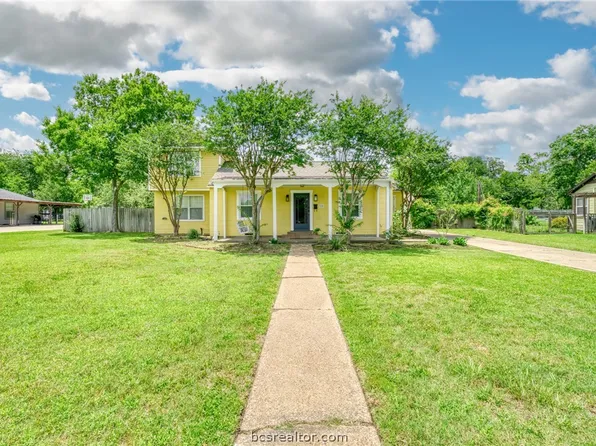 710 Inwood Dr, Bryan, TX 77802