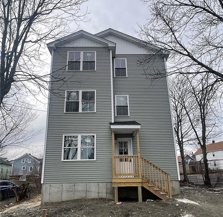 1st image of 134 Florence St