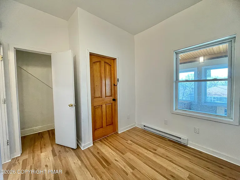 1028 N Webster Ave #1 — Photo 7