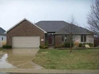 1st image of 1604 S Midway Dr
