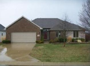 1604 S Midway Dr, Yorktown, IN 47396