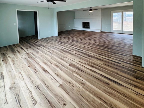 2nd image of 310 Old Swamp Road