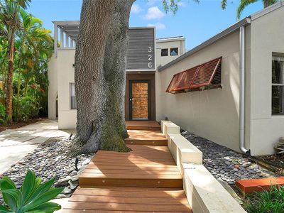 326 16th Ave NE, Saint Petersburg, FL, 33704