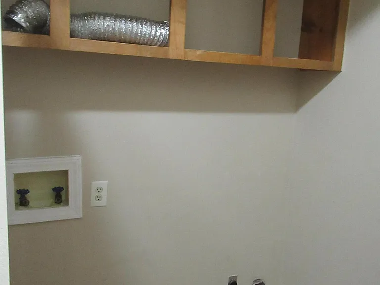 170 Gertrude Dr — Photo 12