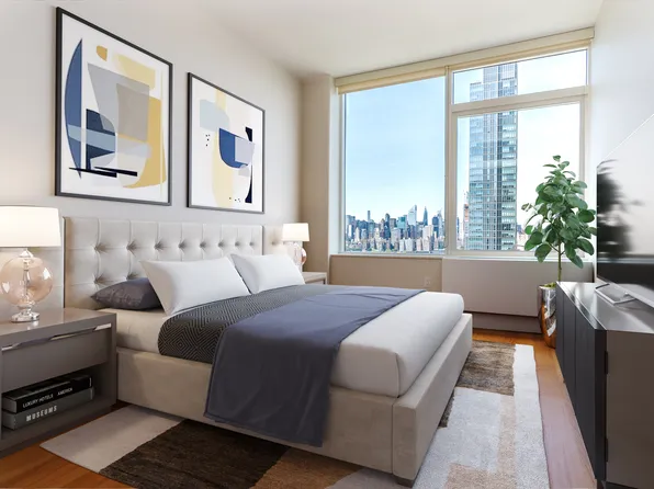 27-03 42nd Road image 12 of 29