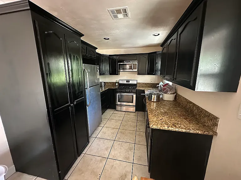 3598 Mount Vernon Ave — Photo 16