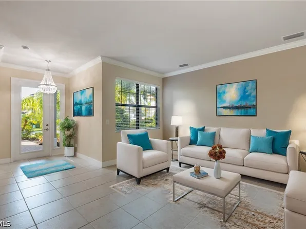 10026 Windy Pointe Ct, Fort Myers, FL 33913