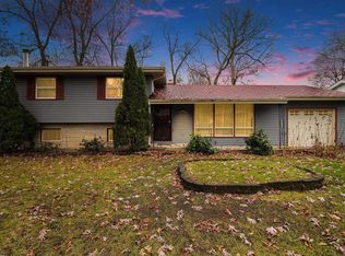 19300 Dresden Dr, South Bend, IN