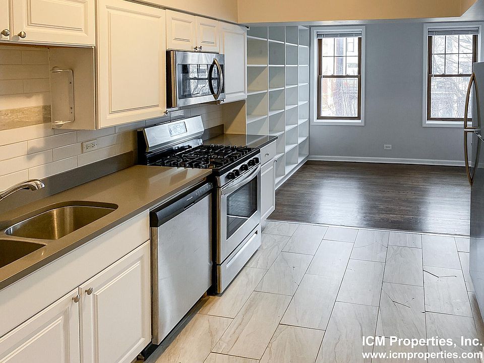 1st image of 3712 N Sheffield Ave APT 204
