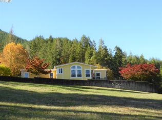 1156 W Frozen Creek Rd, Myrtle Creek, OR 97457