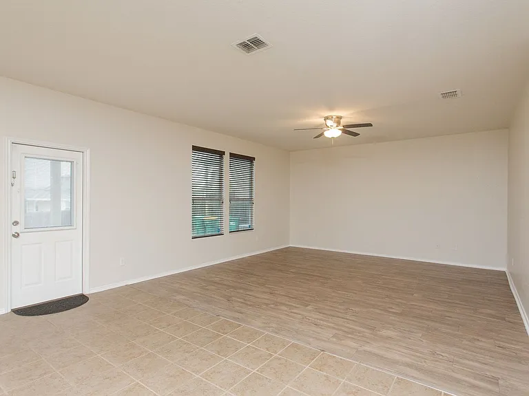 9342 Fisherman Port — Photo 9
