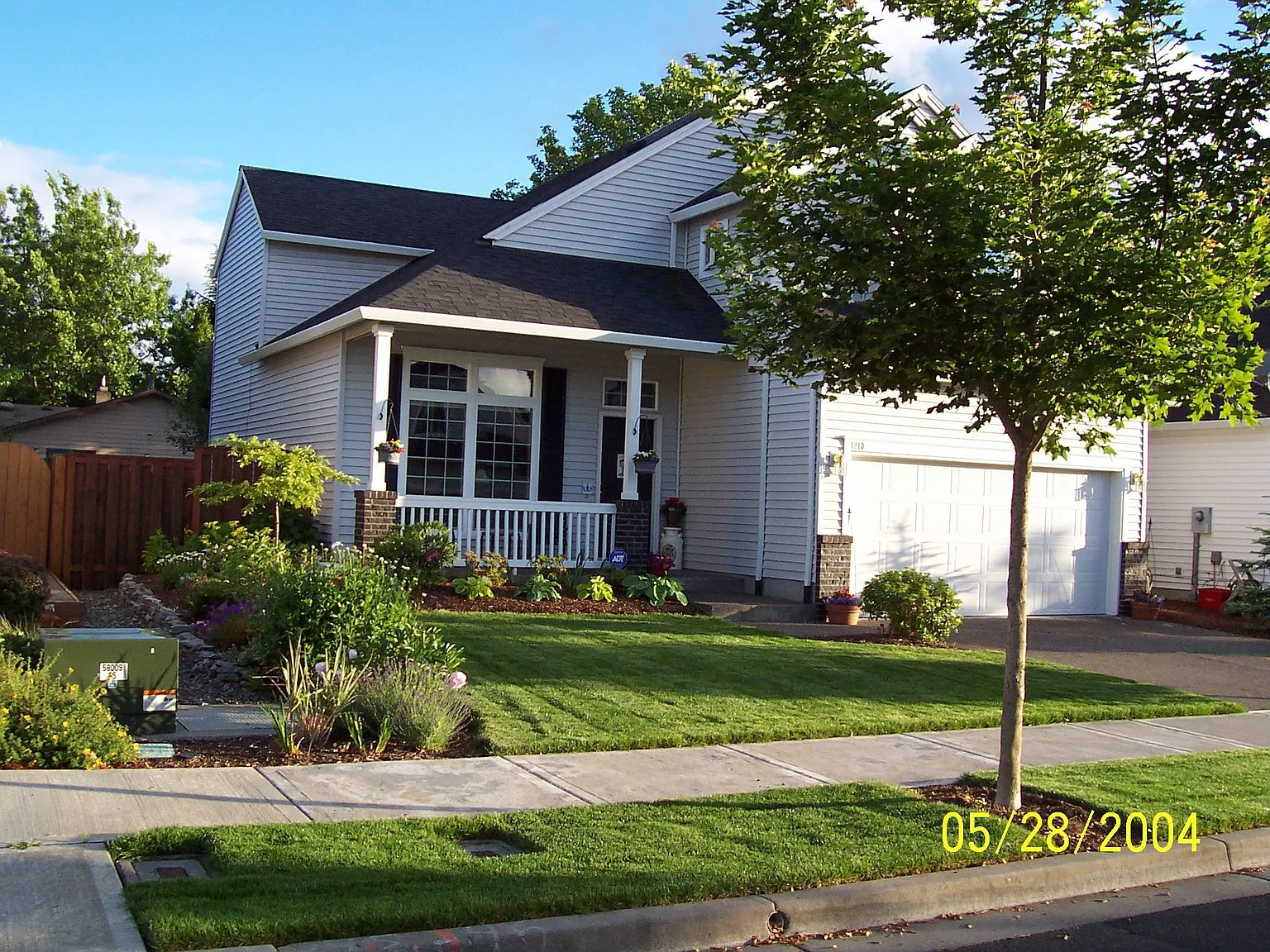 1210 NE Morning Sun Dr photo 1