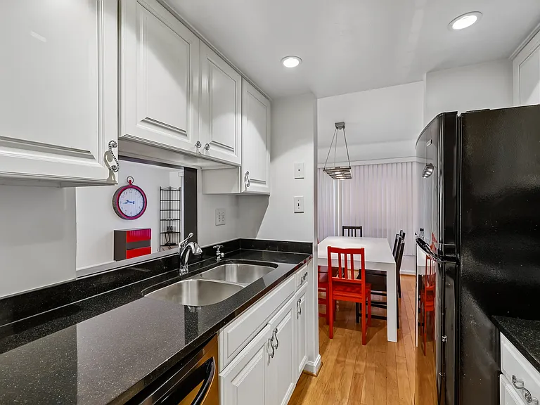 7814 Coddle Harbor Ln — Photo 9