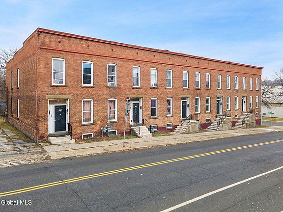 2nd image of 201-209 13th St