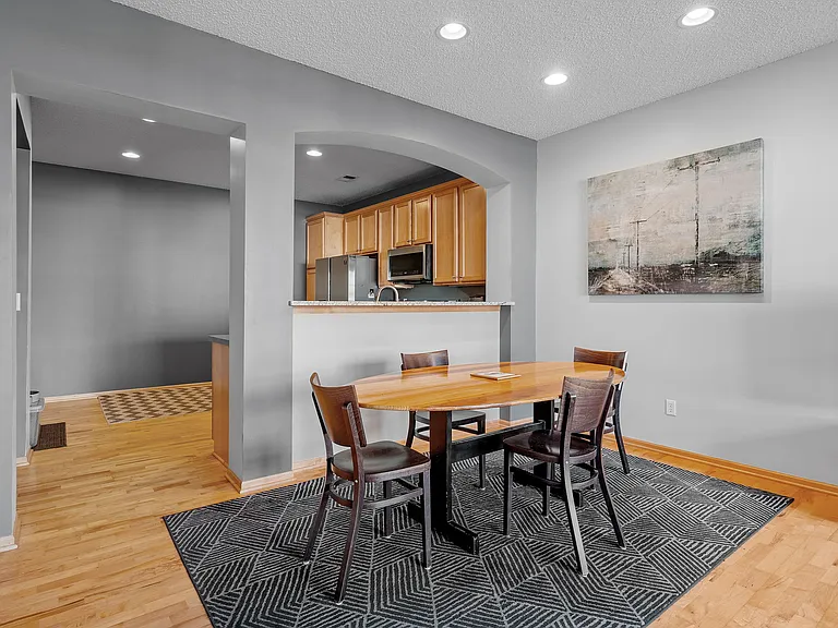 8381 Townsend Dr — Photo 8