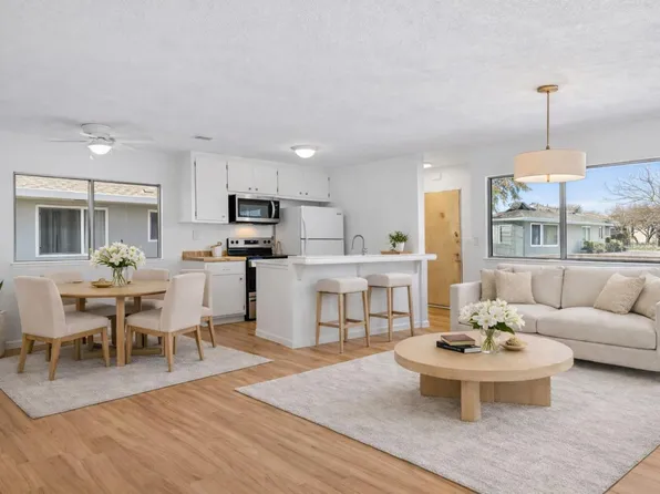 5577 Spinnaker Dr APT 4, San Jose, CA 95123