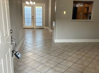 9448 Neuens Rd, Houston, TX 77080