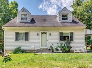 3056 Hogback Rd, Finleyville, PA 15332
