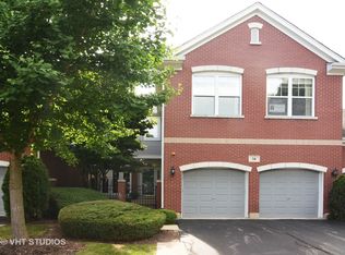 56 Lakebreeze Ct, Lake Zurich, IL 60047