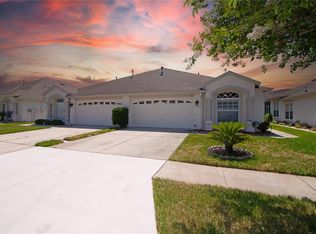 1832 Ravenridge St, Zephyrhills, FL 33543