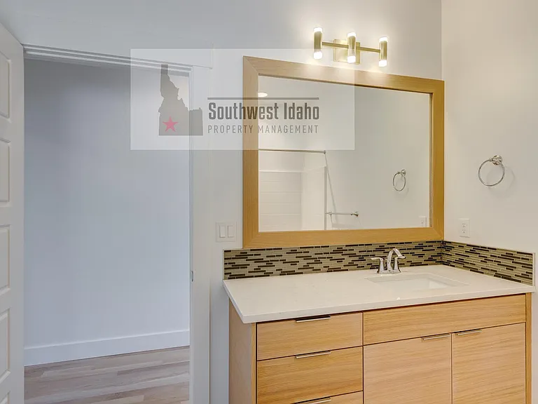 476 W Buroak Dr — Photo 39