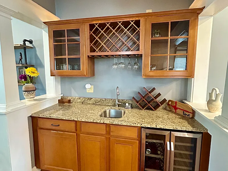 2332 Central Ave — Photo 13