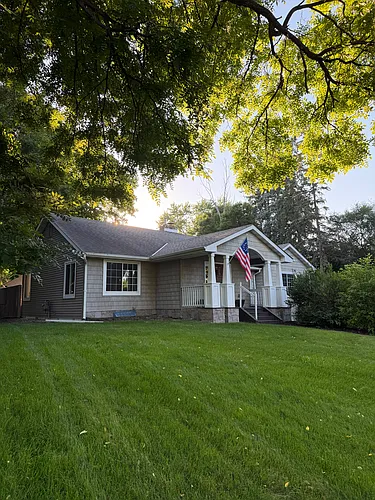 5112 Willow Ln Photo 1
