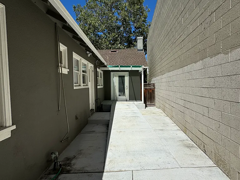 1203 Lincoln Ave — Photo 18