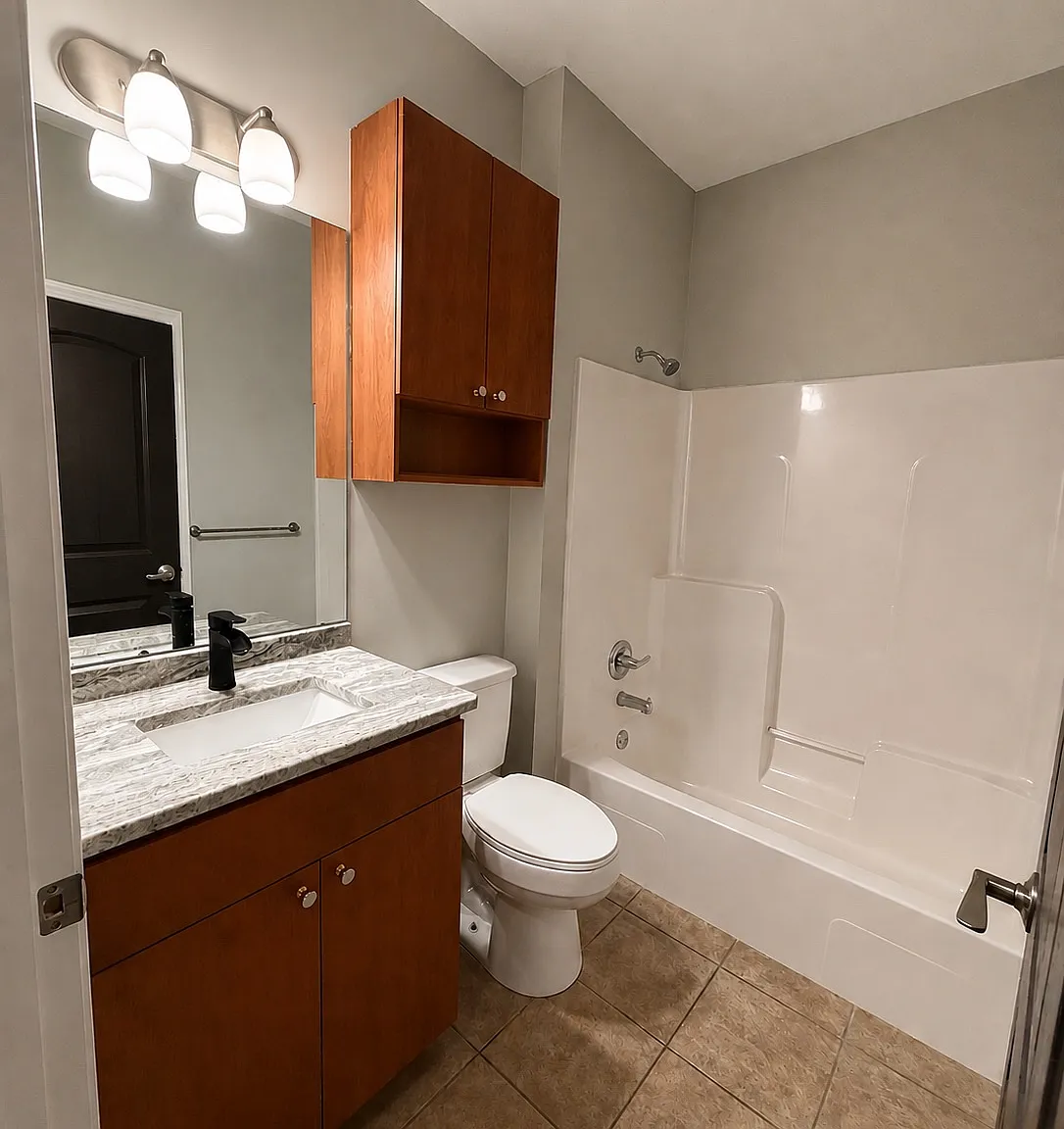 3 bed, 1965 sqft, $2,400 — Photo 4