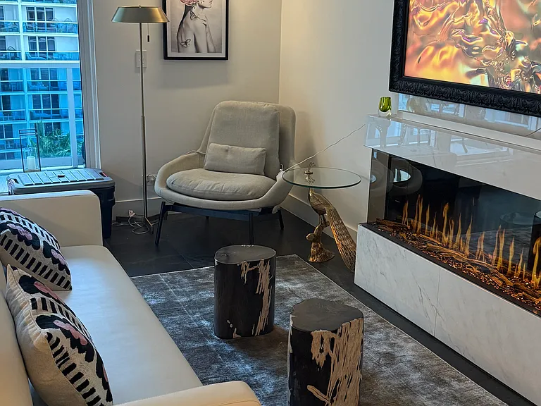 2301 Collins Ave #1120 — Photo 22