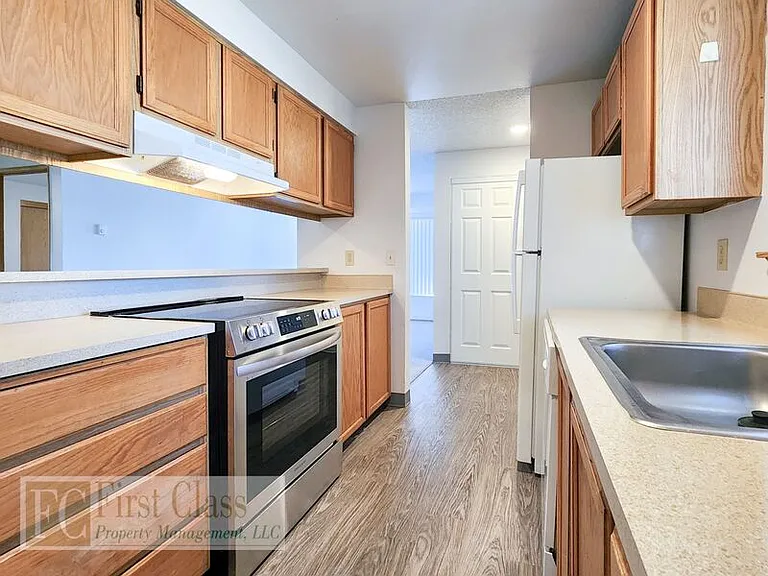 4788 SW Murray Blvd — Photo 8