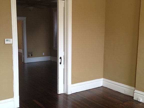 5th image of 3853 McDonald Ave #A