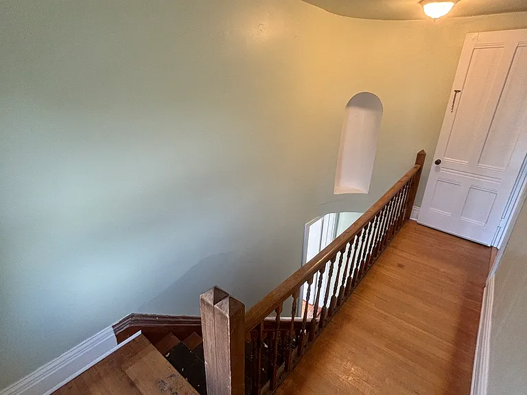 15 Walnut St #2 — Photo 4