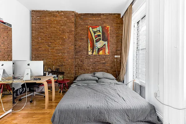 Rented by Douglas Elliman | media 13