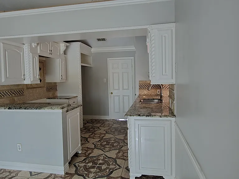313 Creekwood Ln #1 — Photo 17