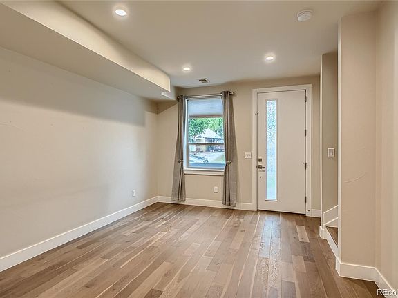 4th image of 3875 E 4th Ave #2