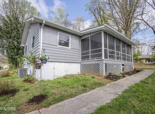 604 Florida Ave, Oak Ridge, TN 37830