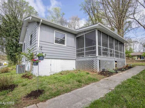 604 Florida Ave, Oak Ridge, TN 37830