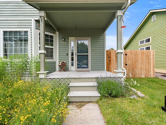 3rd image of 2138 Briggs St