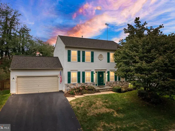 37748 Sutton Dr, Purcellville, VA 20132