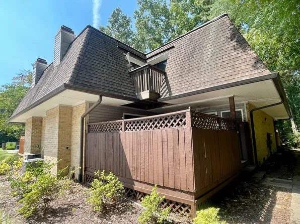 236 Brookberry Cir, Chapel Hill, NC 27517