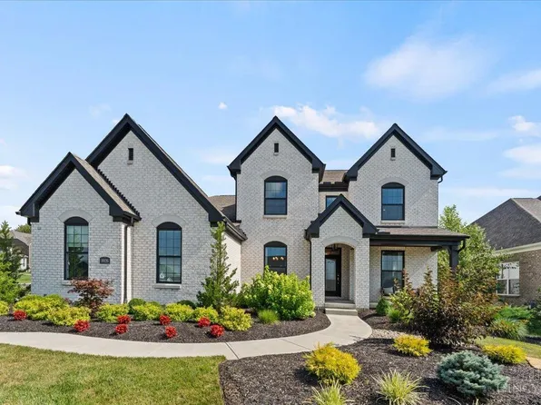 8926 Suncrest Ln, Mason, OH 45040