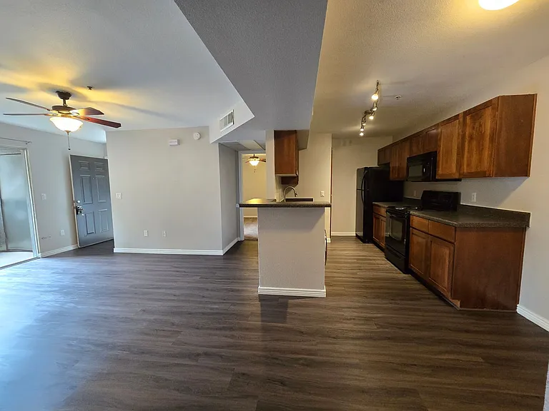 1385 W University Ave #12-195 — Photo 30