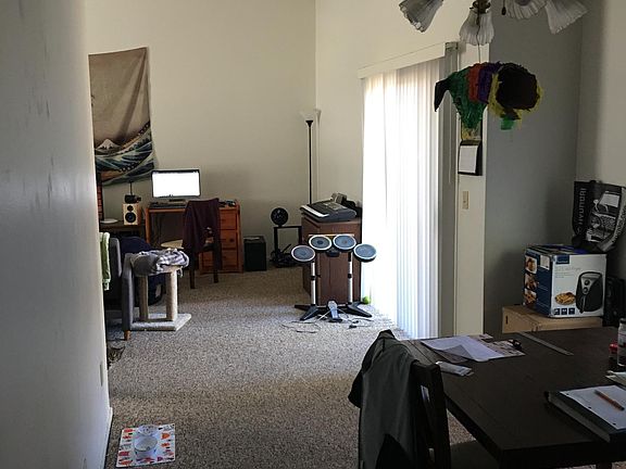 5th image of 1351 Royal Way APT 35