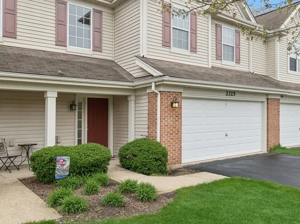 2325 Pembridge Dr, Lake In The Hills, IL 60156