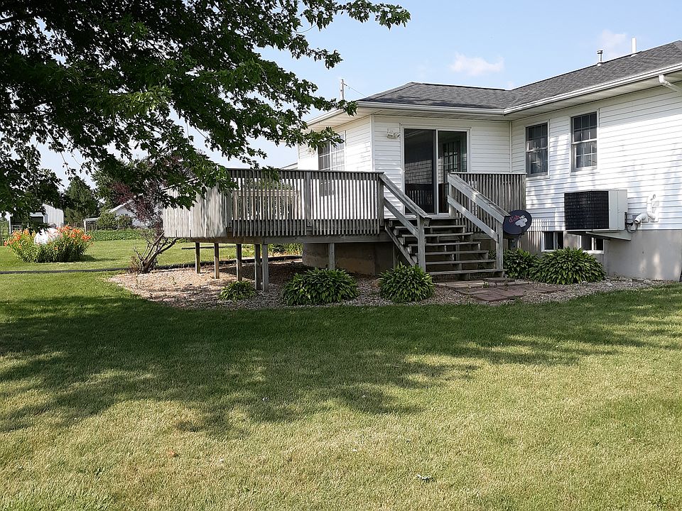 2nd image of 3903 Cherry Grove Rd