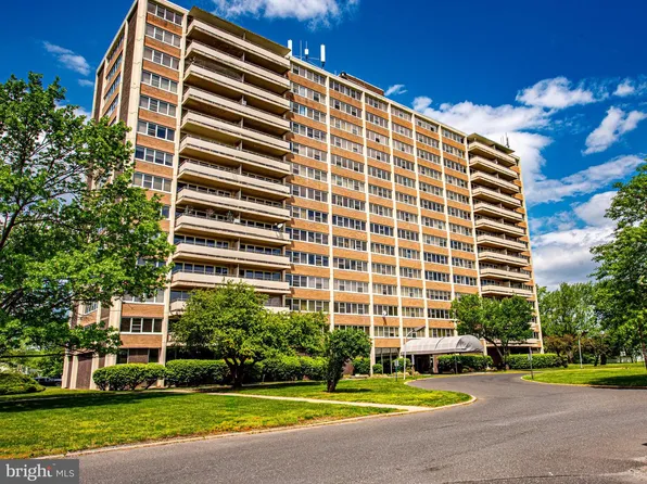1200 Marlton Pike E #70, Cherry Hill, NJ 08034