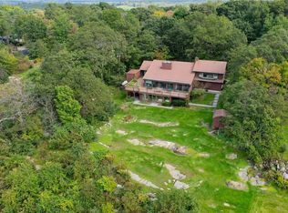 327 Woodmont Rd, Hopewell Junction, NY 12533