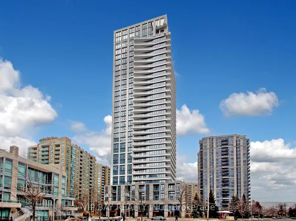 36 Olive Ave, Toronto, ON